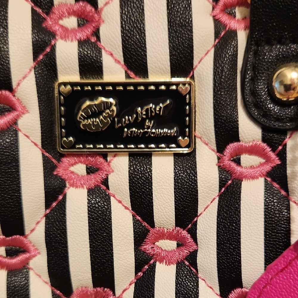 Betsey Johnson Pink and Black Mini Bag 5" x 3.5" x 7" - Picture 2 of 8